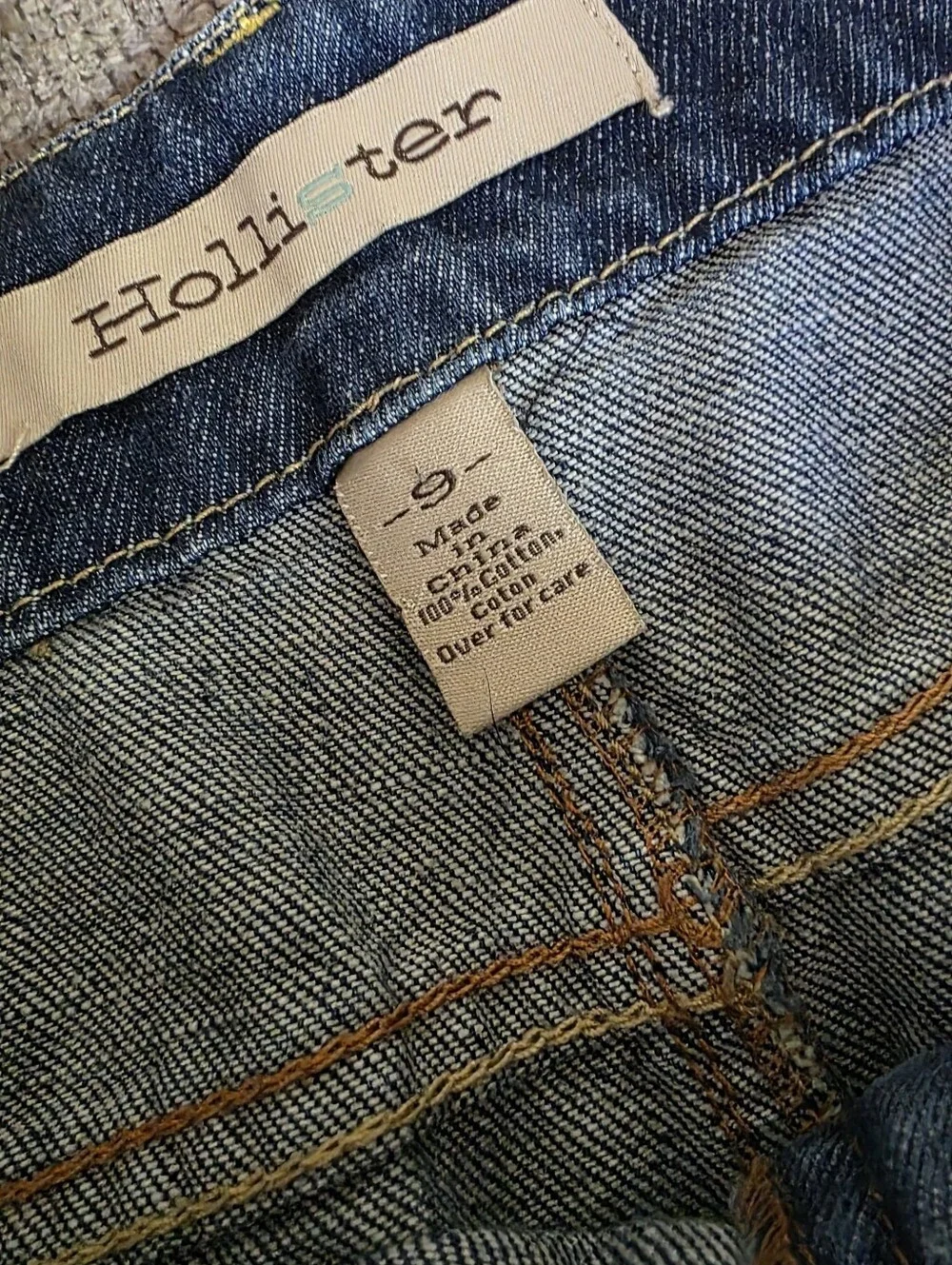 2K Vintage Hollister Denim Mini Skirt - Picture 4 of 6